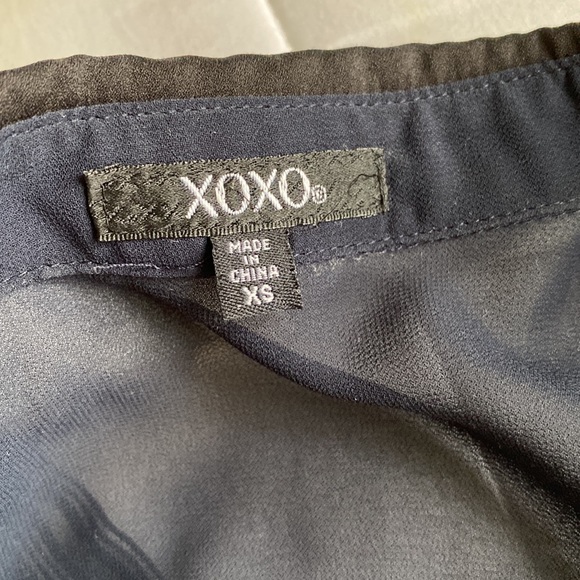 FINAL SALE Sheer Detailed collared top - Picture 5 of 6